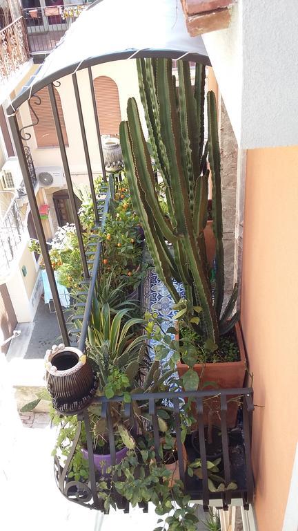Apartament Taormina Rainbow House Zewnętrze zdjęcie